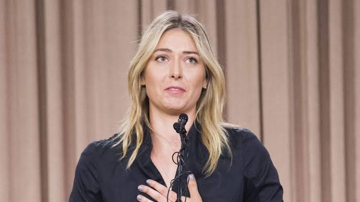 Maria Sharapova meets her match on Hot Ones: “This was no joke!”